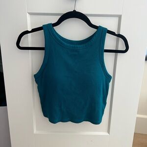Uniqlo built in padded bra tank top size S Teal Ribbed Tank Top - Women